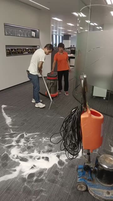 办公室地毯清洗 现场实拍
